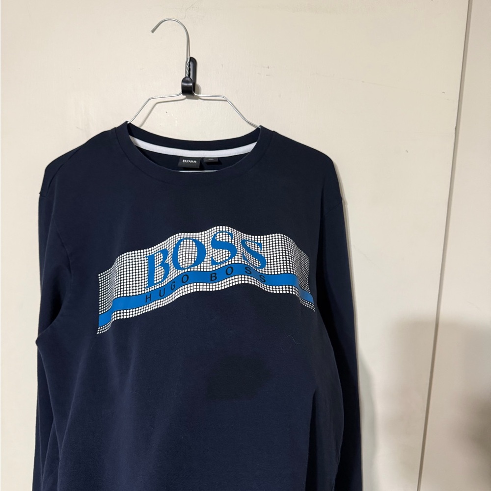 Hugo Boss Sweater - Picture 3 of 4